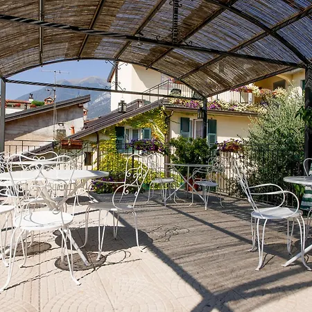 Ξενοδοχείο με διαμερίσματα La Limonera 4*