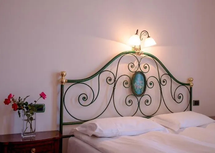 拉莱蒙内尔达居所酒店 3* 贝拉焦