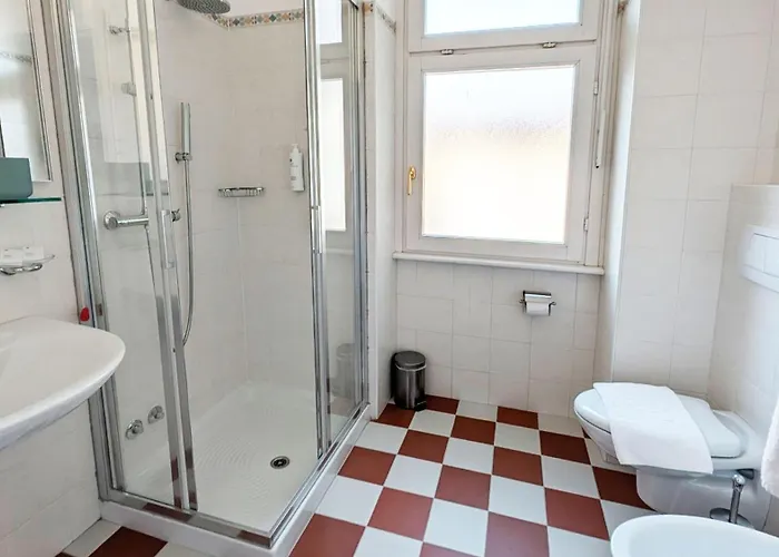 拉莱蒙内尔达居所酒店 3* 贝拉焦