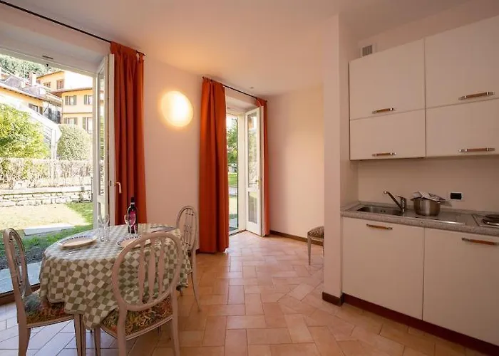 Apart Otel La Limonera 3*