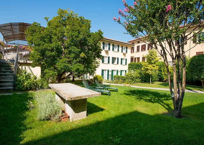 Apart Otel La Limonera 3*